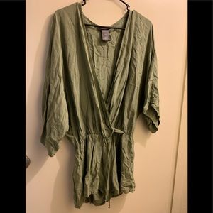 Vince Camuto Cover-Up